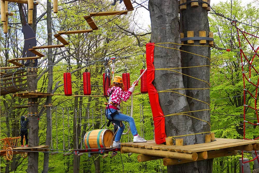 Park linowy Krynica - emocjonujące atrakcje dla całej rodziny