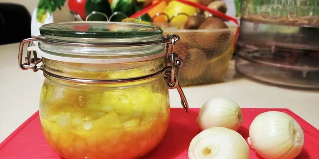 Jak złagodzić suchy kaszel u dziecka - skuteczne domowe sposoby