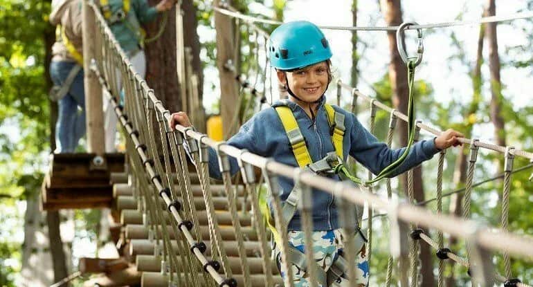 Najtrudniejszy park linowy w Polsce: wyzwania, których nie pokonasz