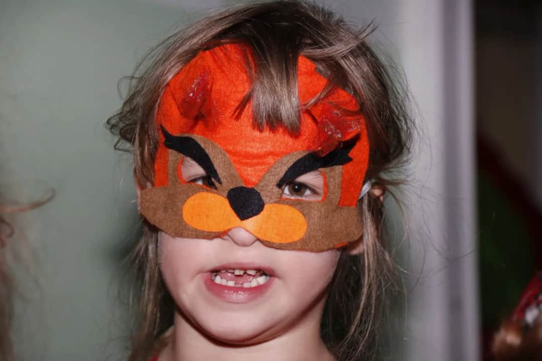 Jak zrobić strój wiewiórki dla dziewczynki - łatwe kroki i pomysły