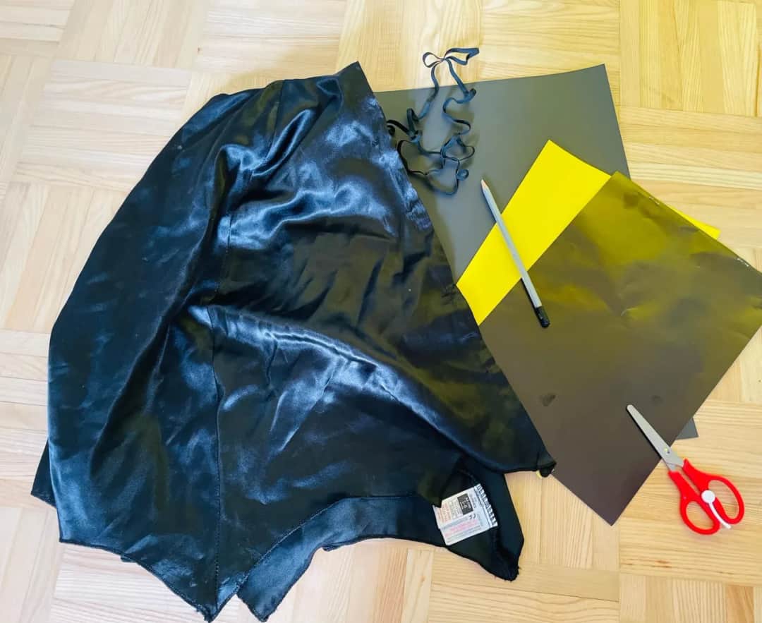 Jak zrobić strój Harry'ego Pottera - krok po kroku do idealnego kostiumu