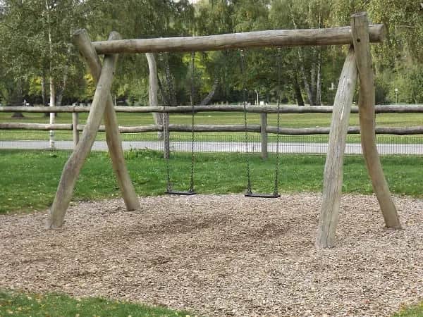 Jak zrobić huśtawkę ogrodową - proste kroki, które musisz znać