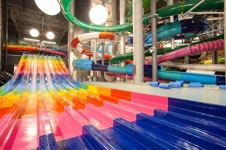 Co zwiedzić z dzieckiem w Polsce? Najlepsze atrakcje dla rodzin