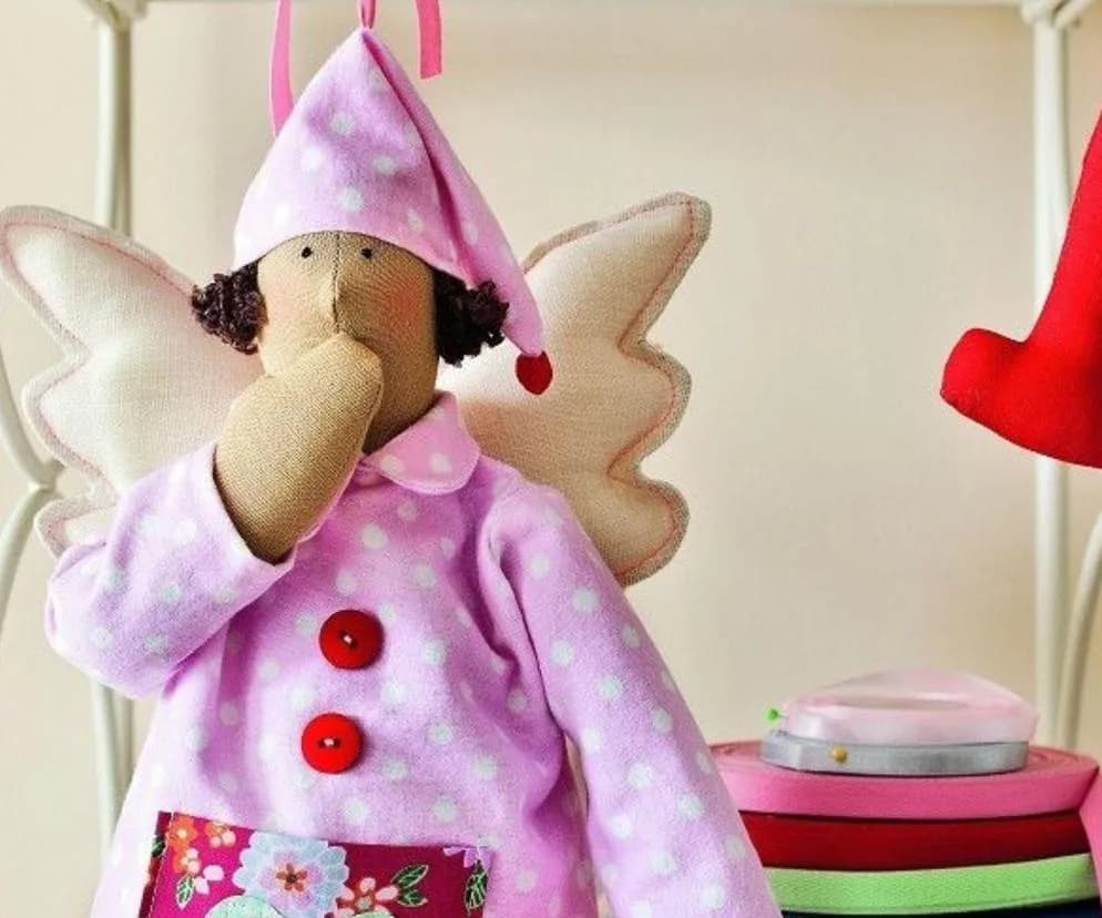 Jak zrobić strój aniołka - proste instrukcje krok po kroku